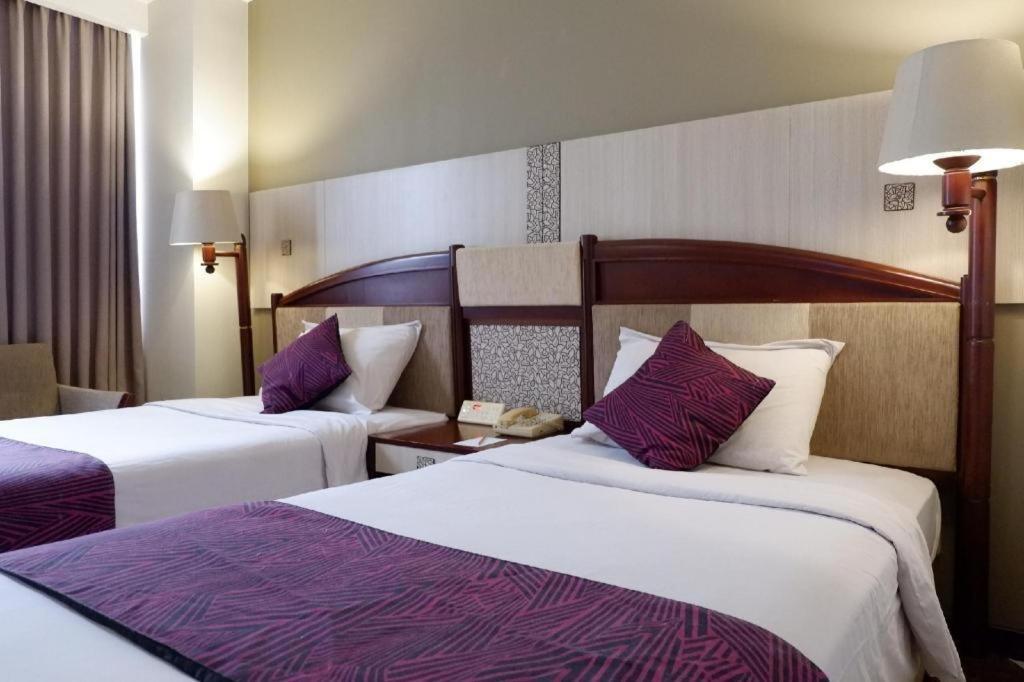 Kedaton Hotel Bandung Luaran gambar